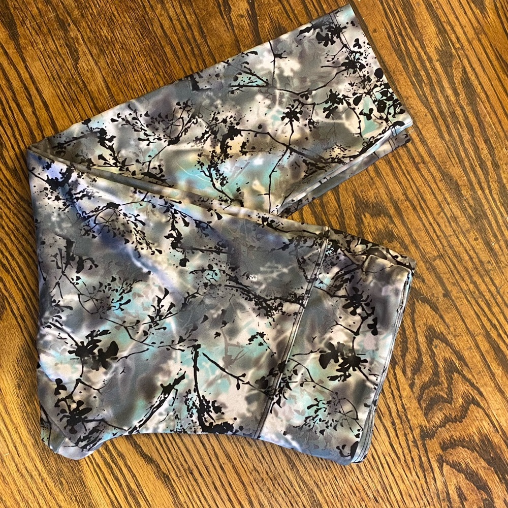 Balance Collection Capri leggings